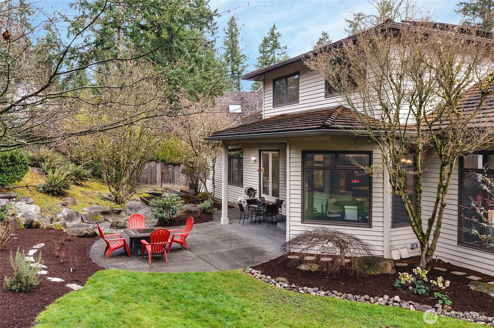 23317 SE 37th Street