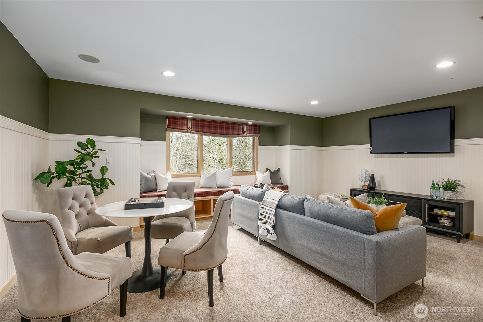 23317 SE 37th Street