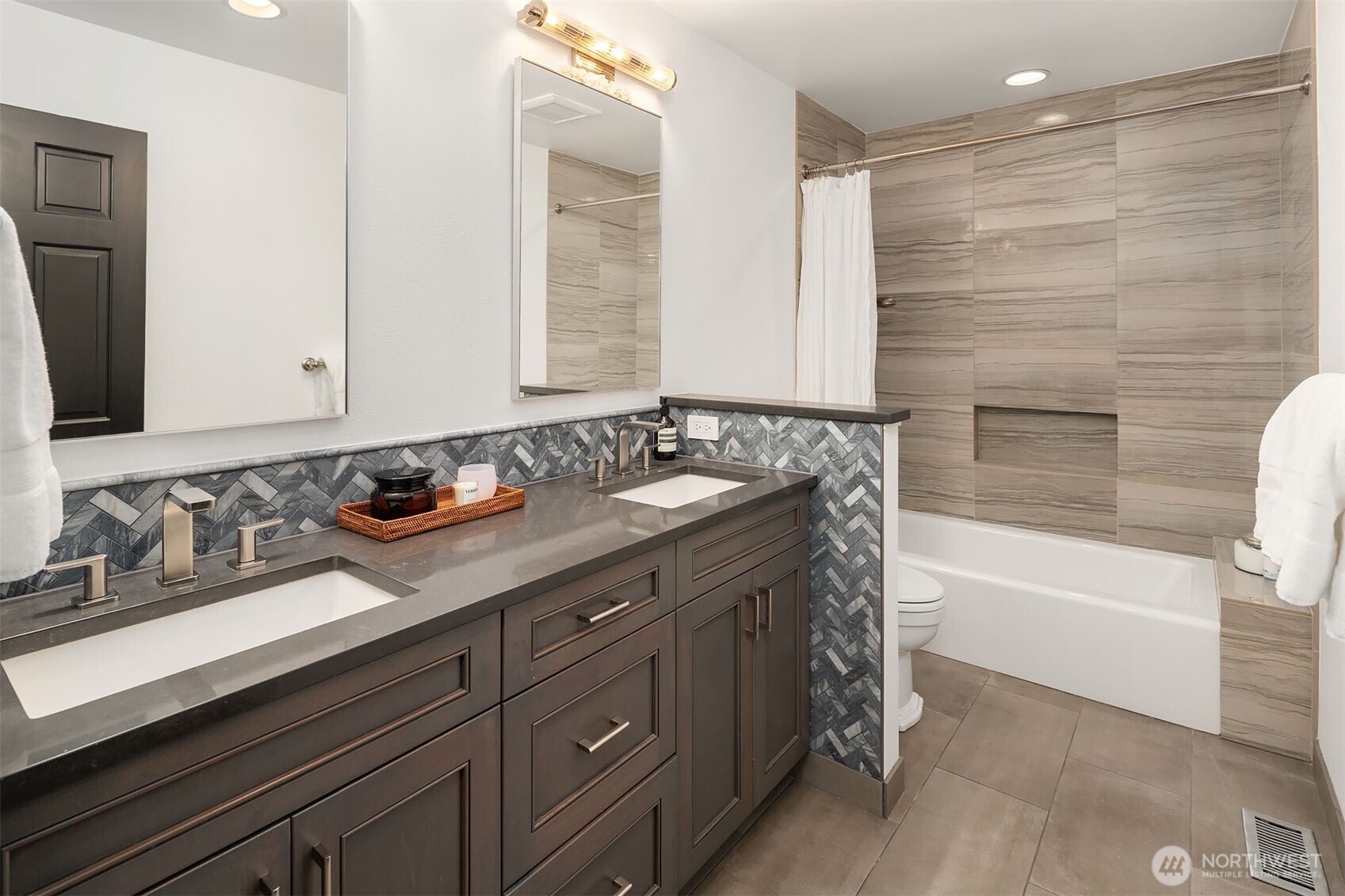 1601 Evergreen Point Road