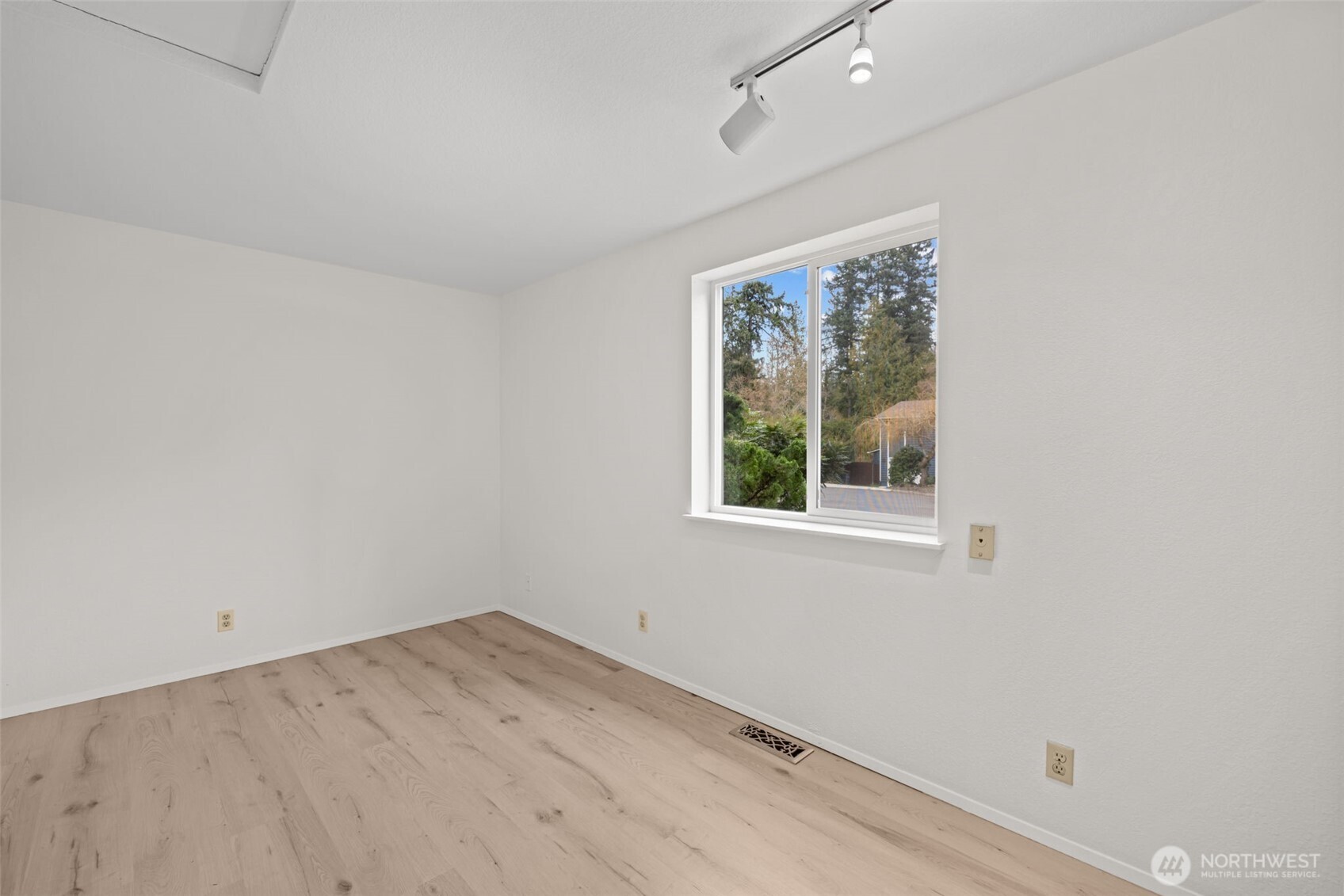 5716 145th Street SW
