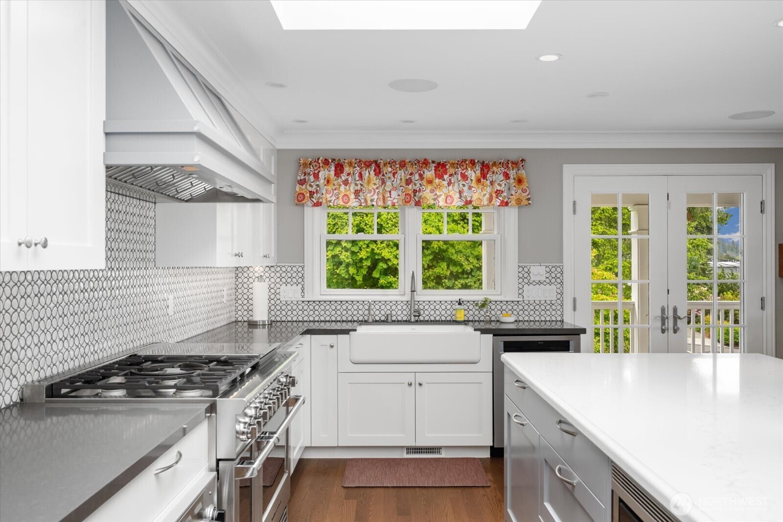10207 NE 60th Street