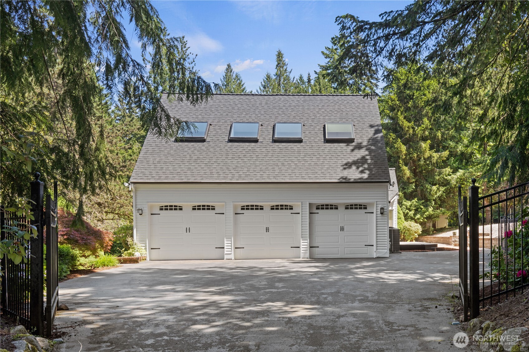 21609 NE 4th Street