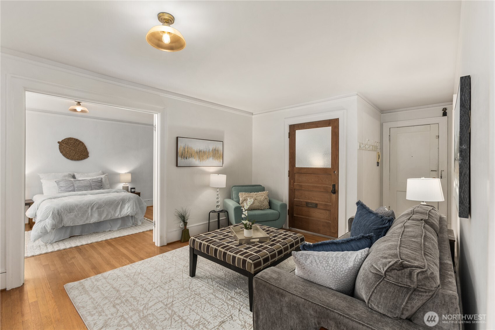 4725 15th Avenue NE Unit: 22