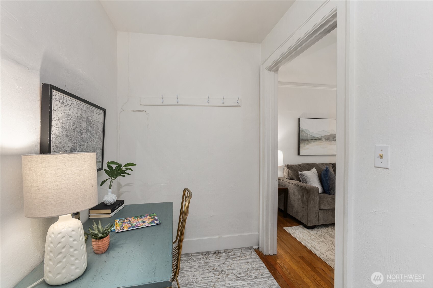 4725 15th Avenue NE Unit: 22