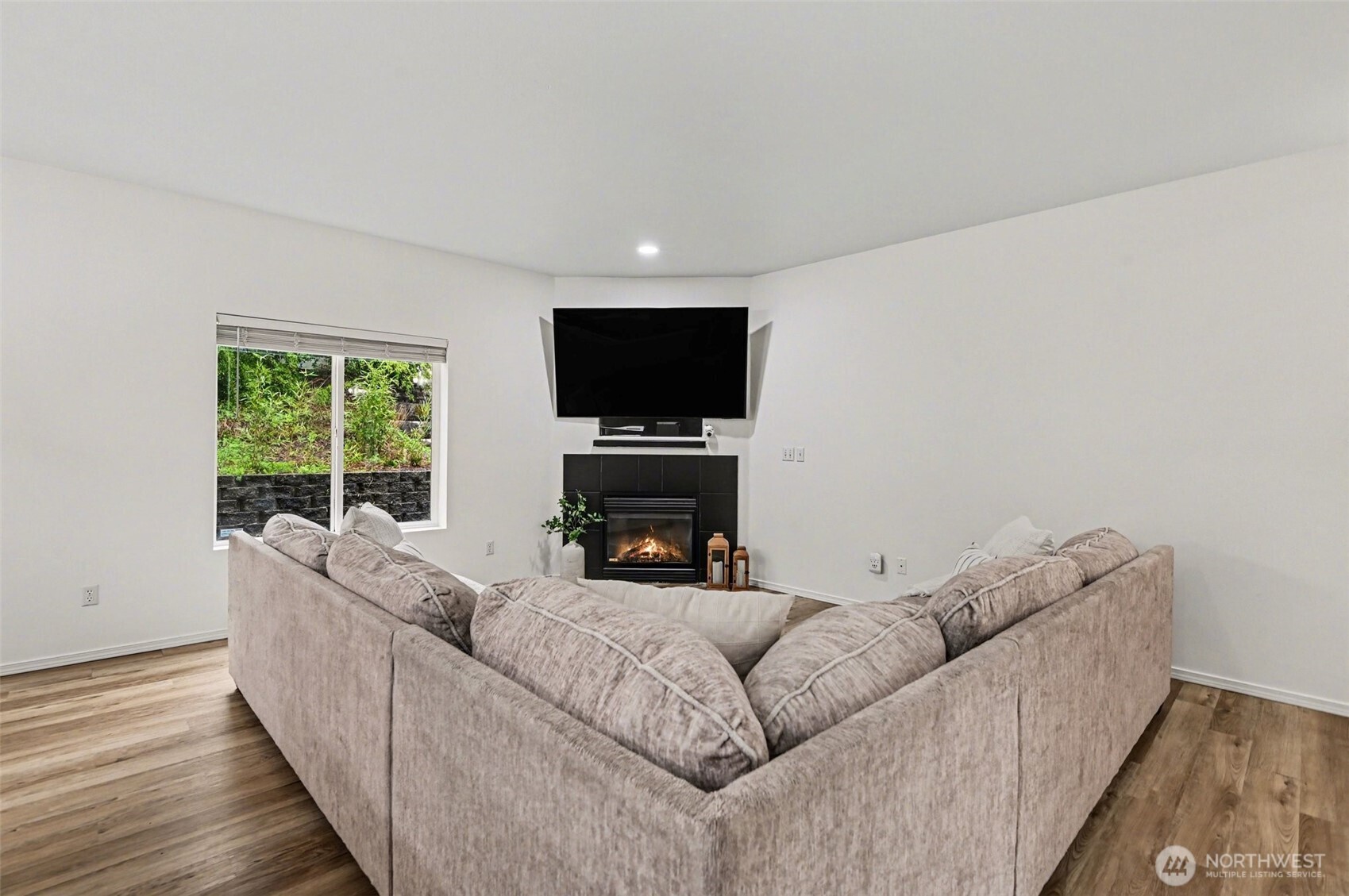14311 Deerfield Drive SE