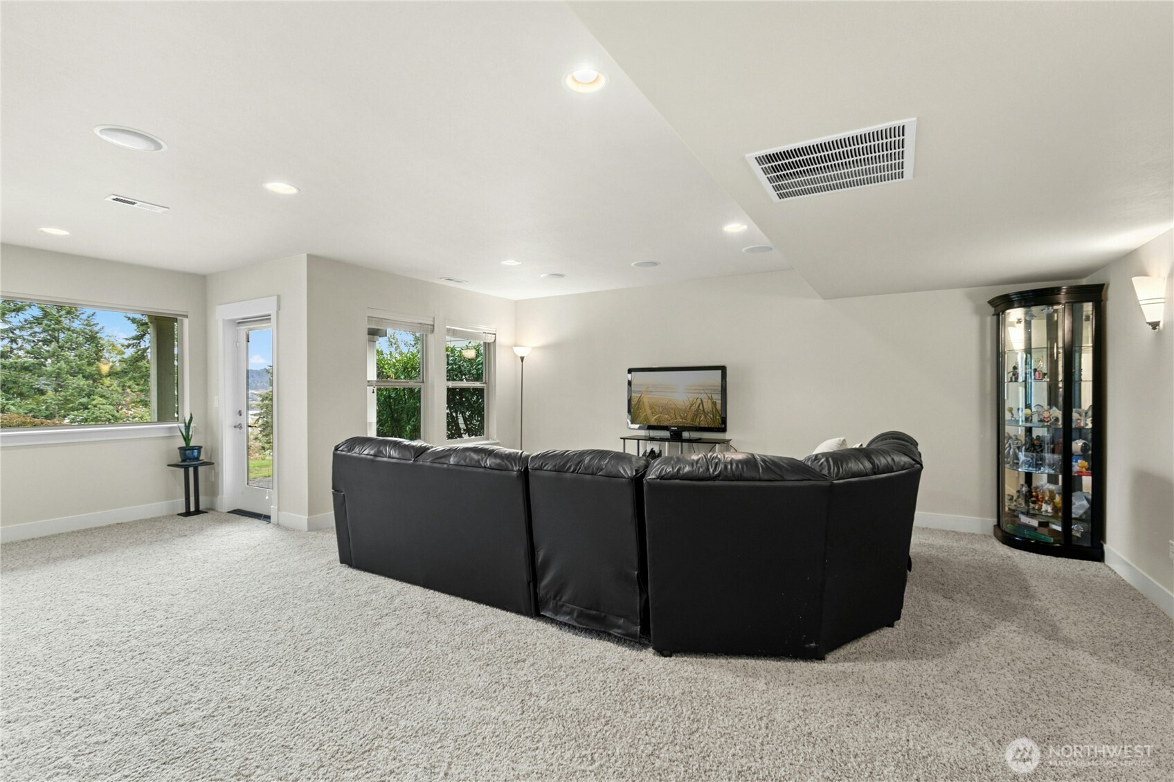 2744 NW Pine Cone Place