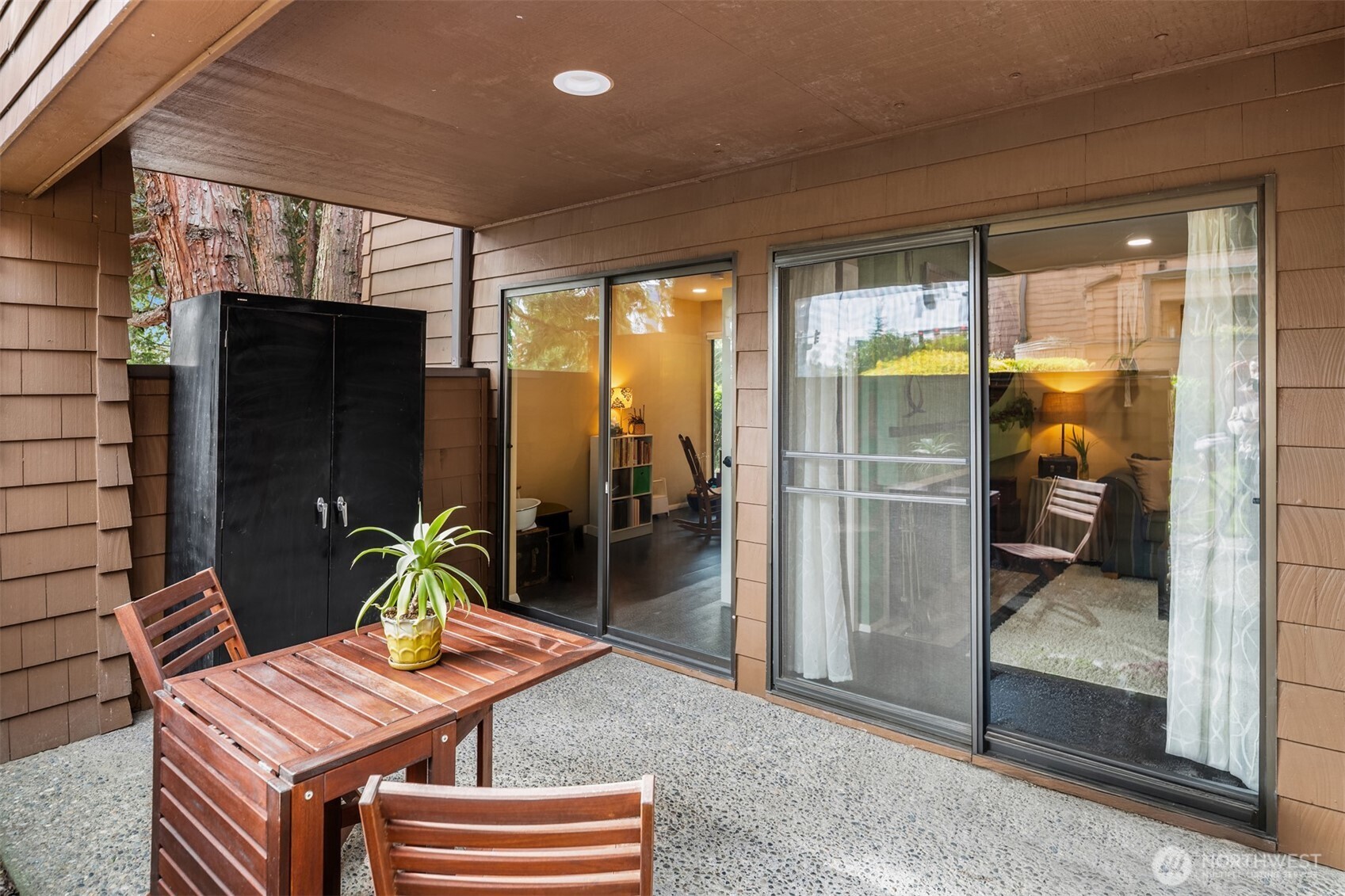 11510 NE 128th Street Unit: 8