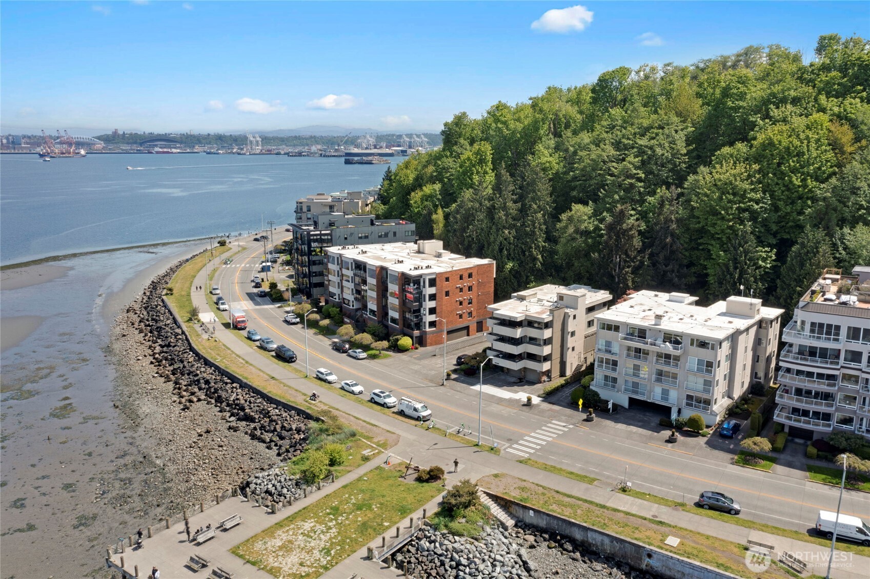 1156 Alki Avenue SW Unit: 105