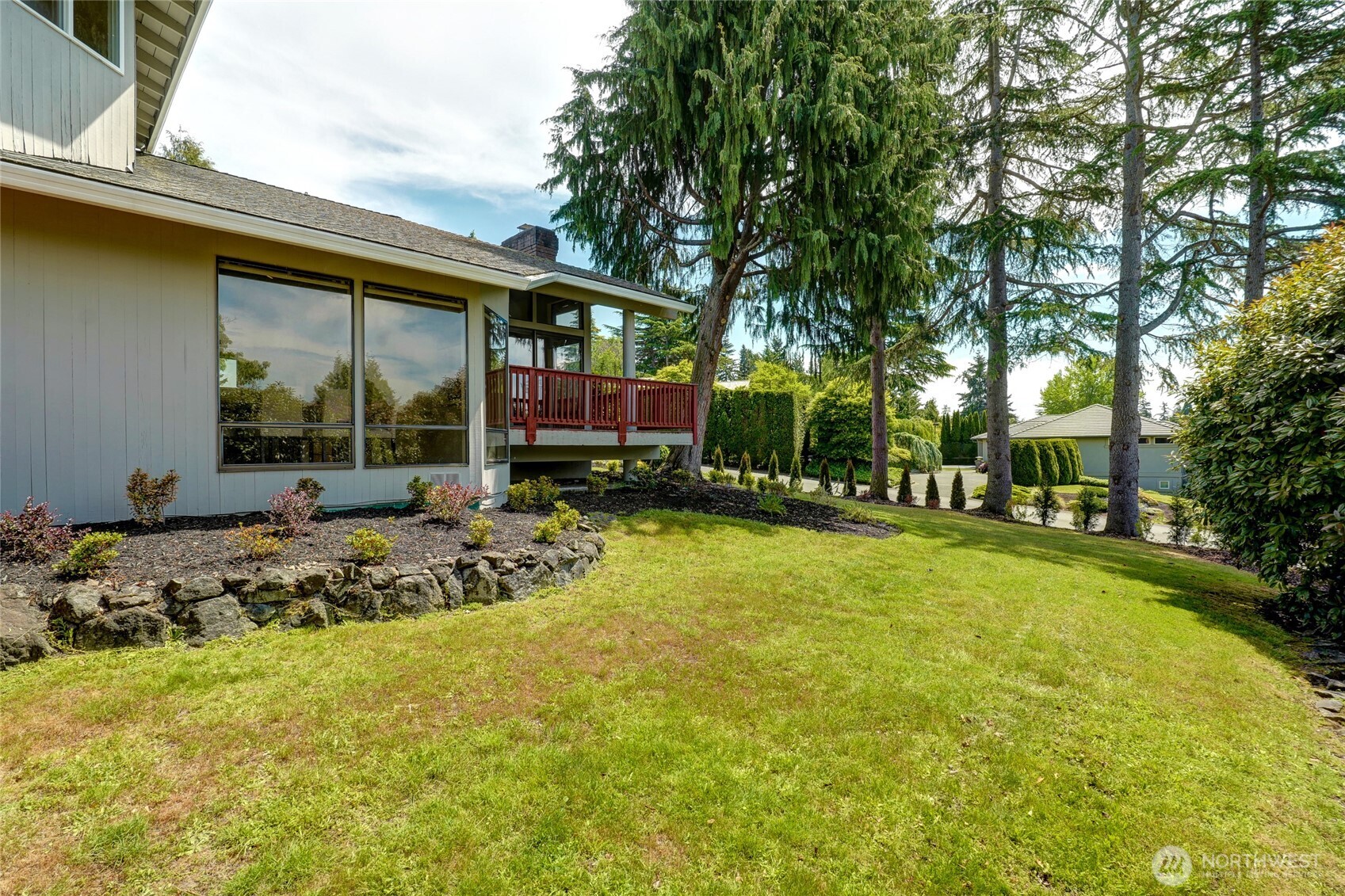 8808 NE 14th Street