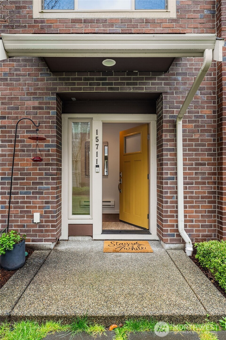 15711 NE 14th Alley