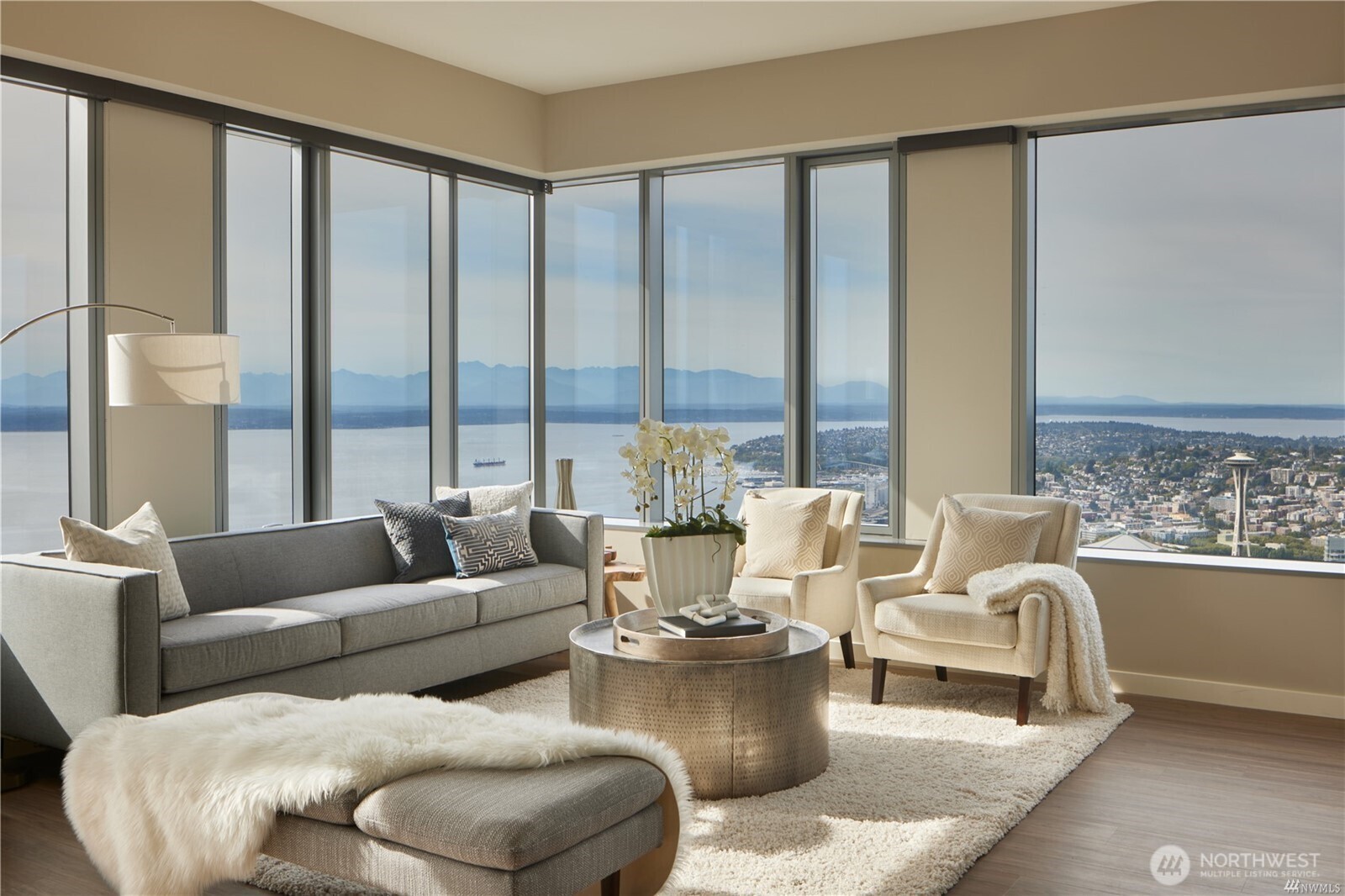 1340 4th Avenue Unit: 5706
