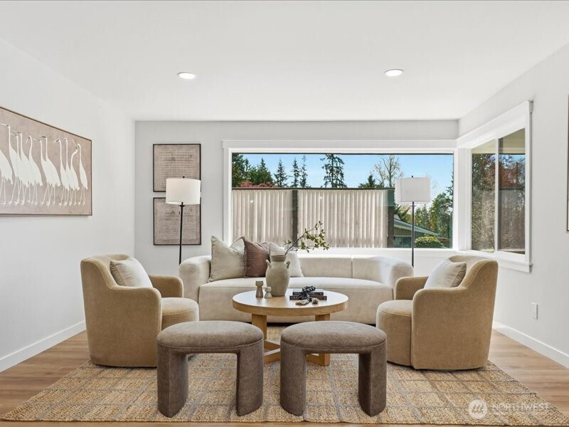 12404 SE 26th Place