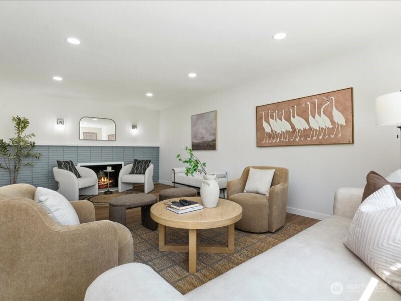 12404 SE 26th Place