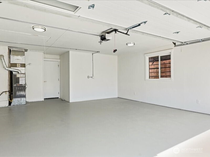 12404 SE 26th Place