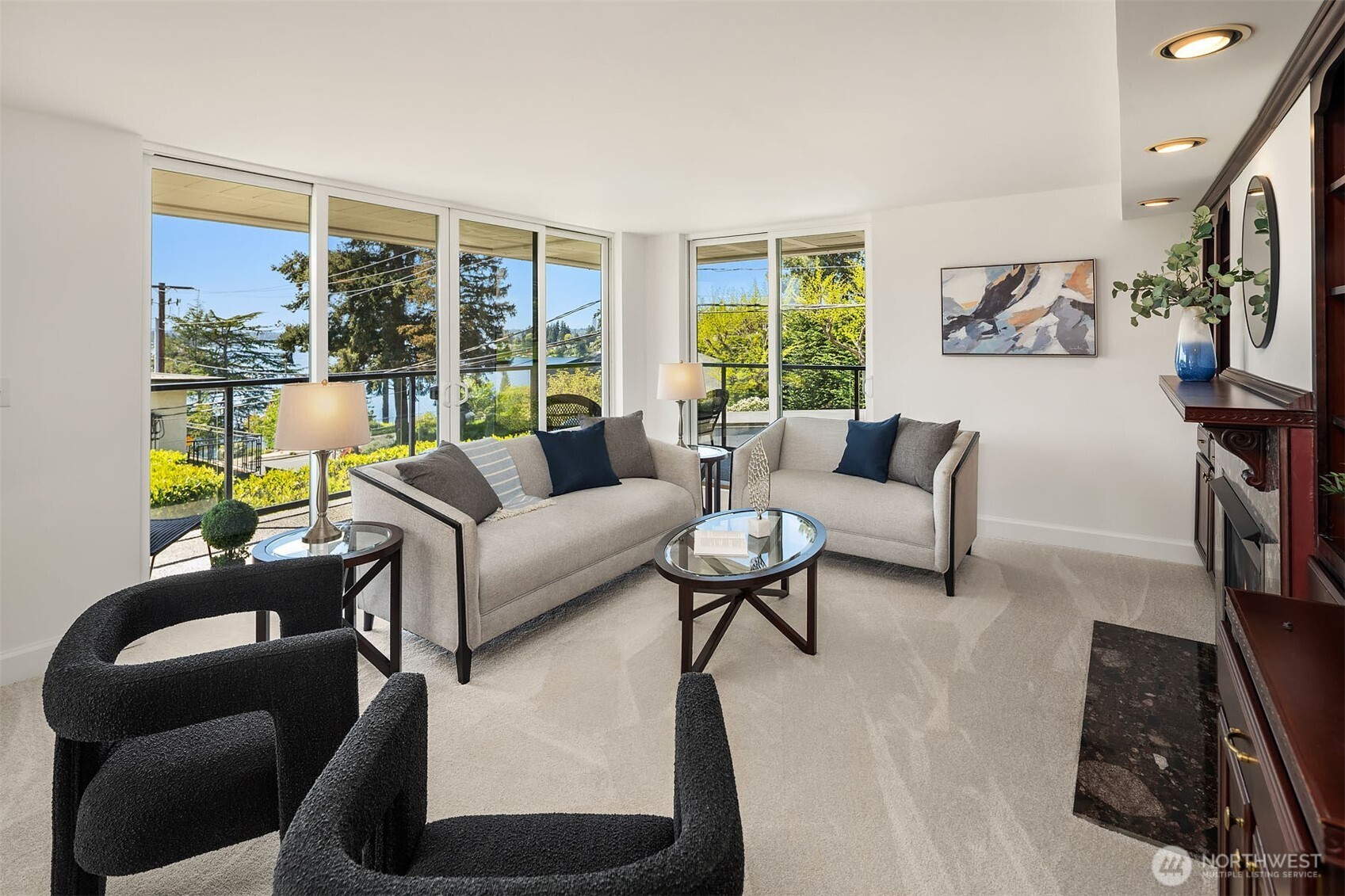 9909 NE 1st Street Unit: 104
