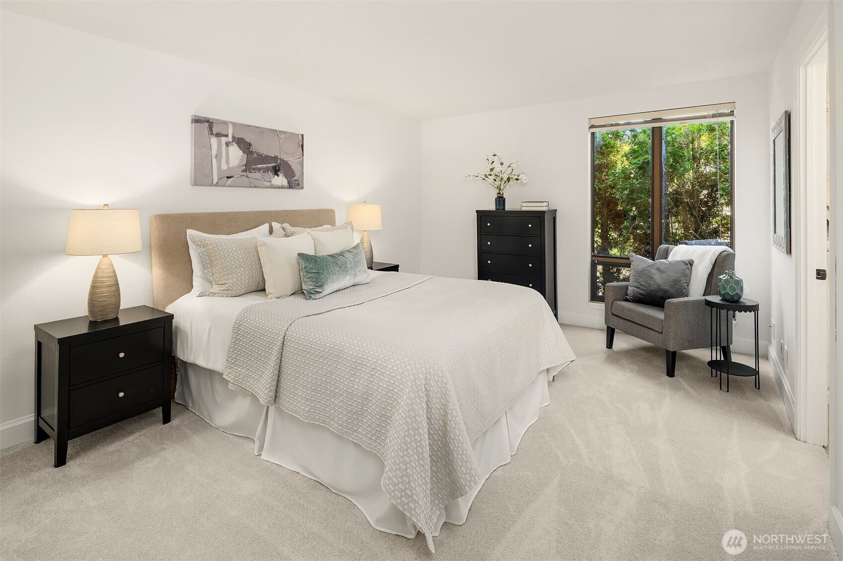 9909 NE 1st Street Unit: 104