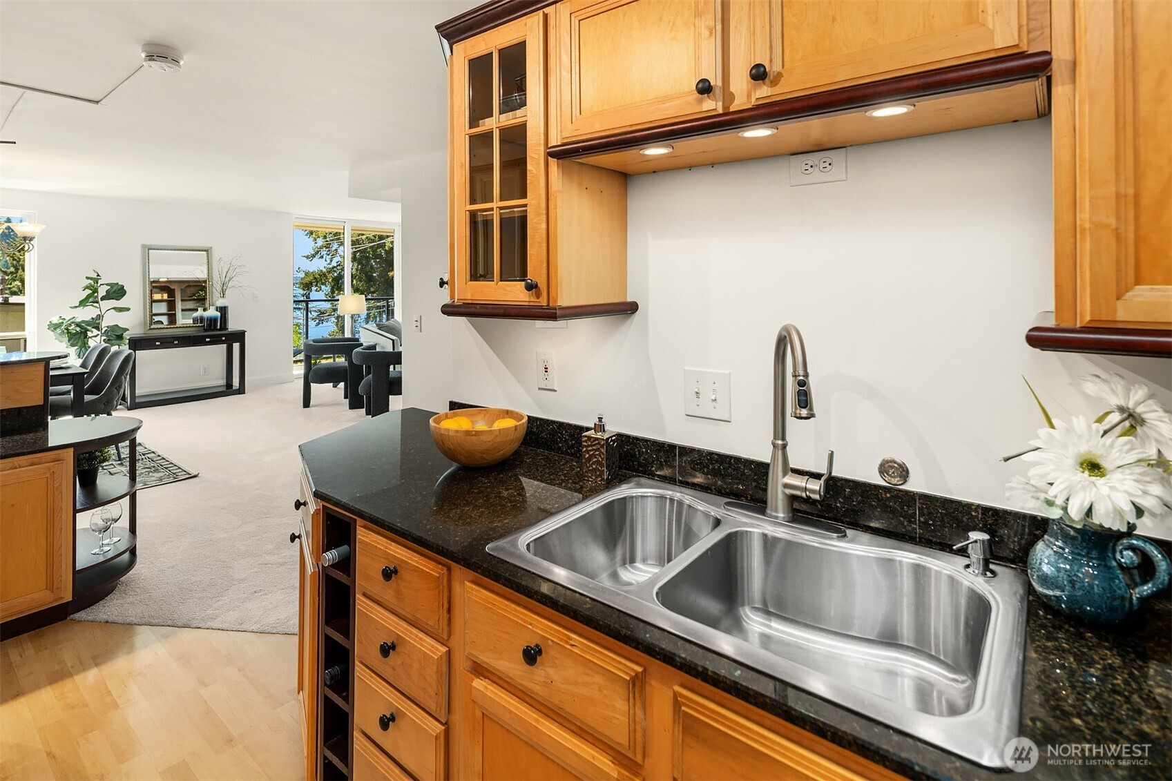9909 NE 1st Street Unit: 104