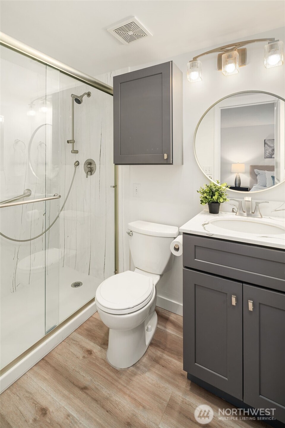 9909 NE 1st Street Unit: 104
