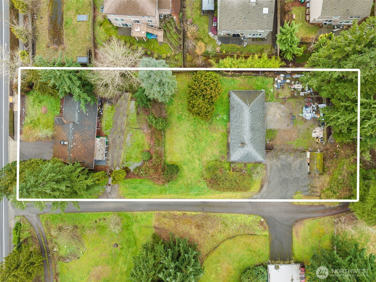 8036 & 8038 116th Avenue SE