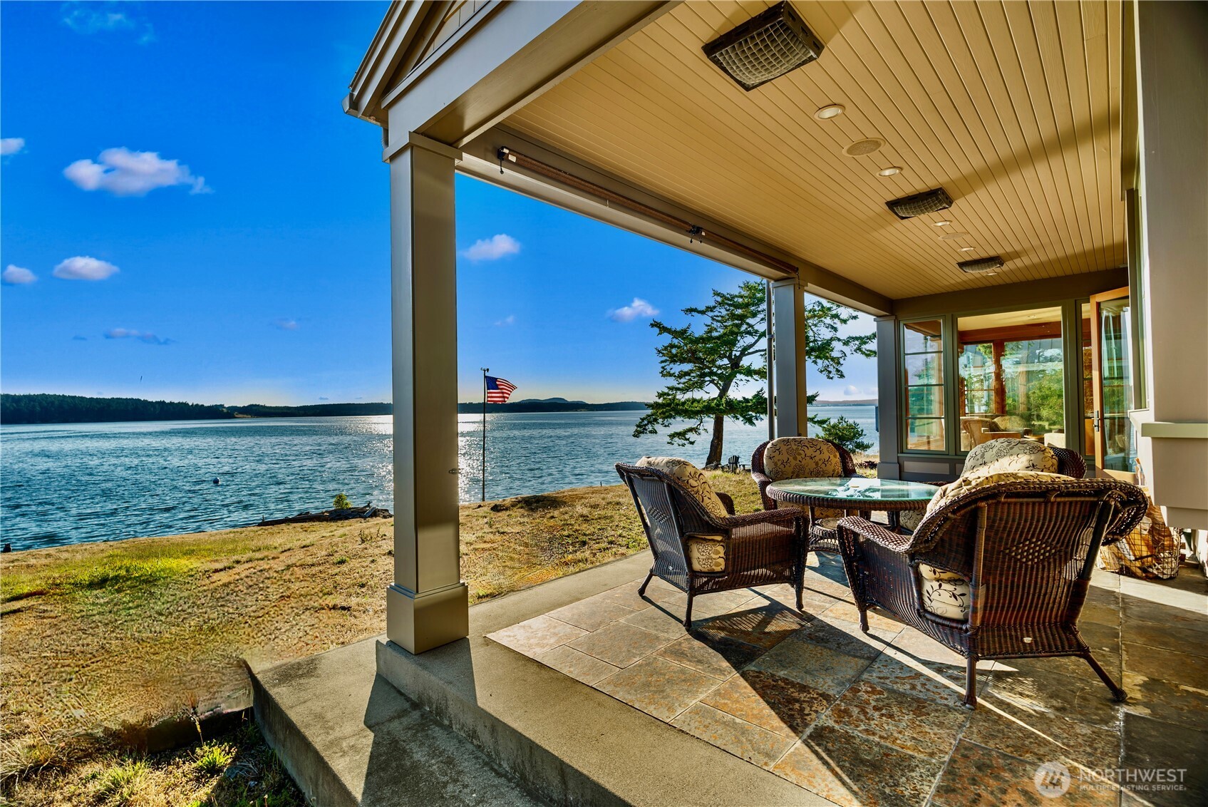 745 Cape Drive