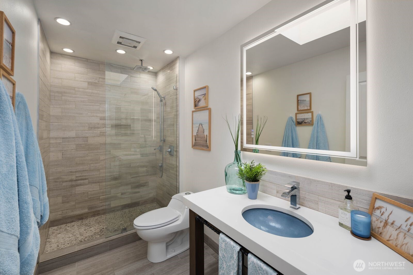 35010 Rhododendron Drive SE