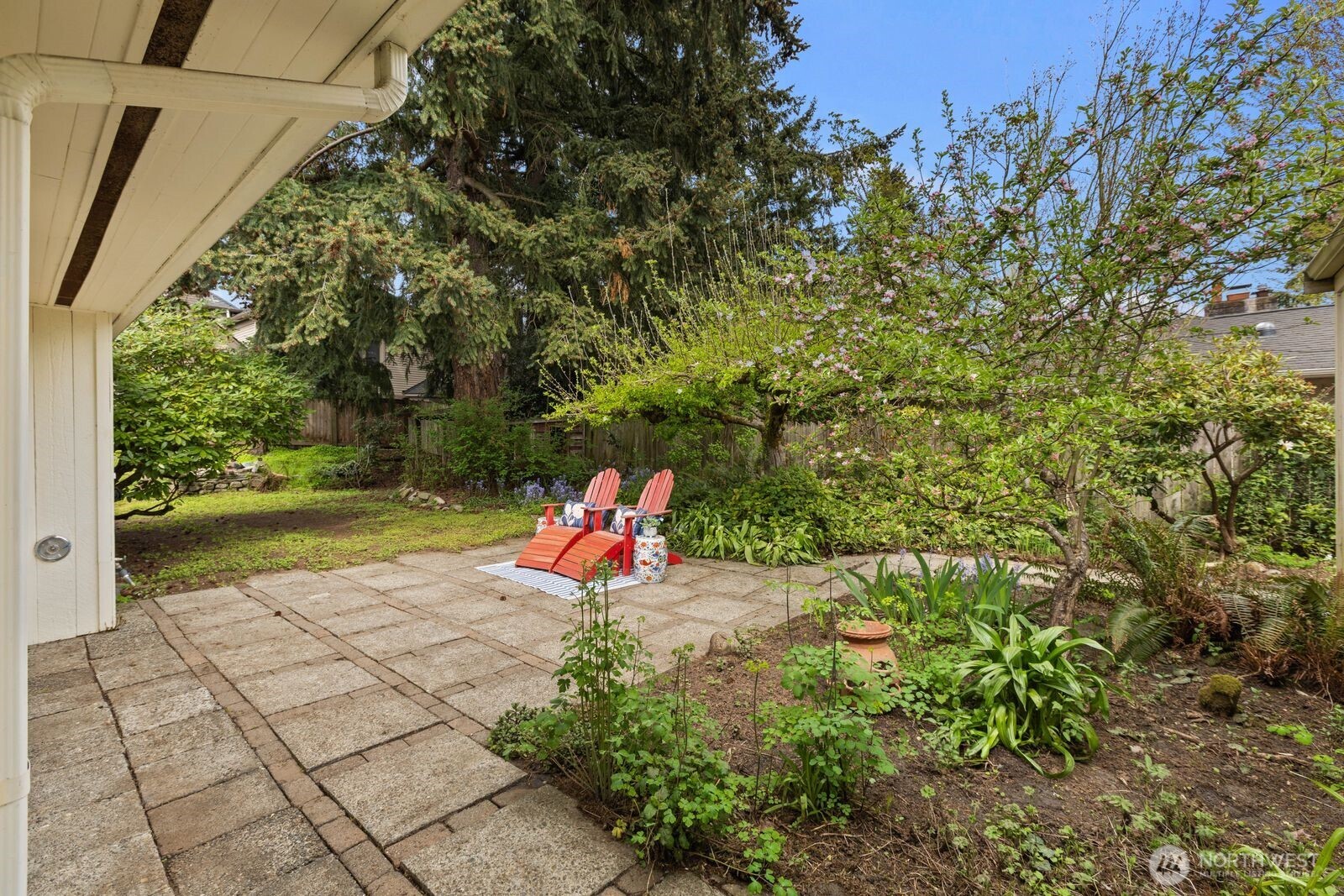 10434 NE 17th Street