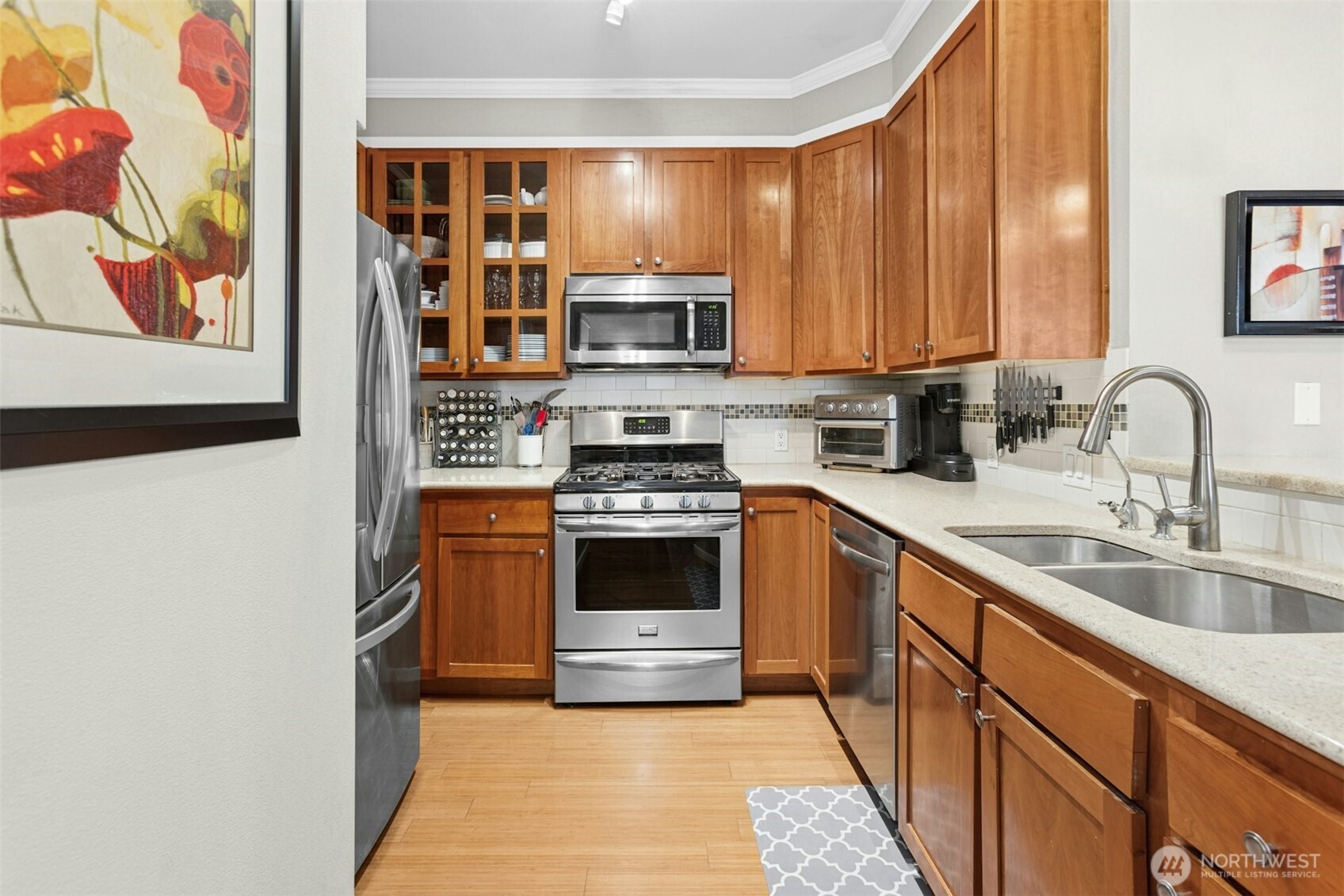 1950 Alaskan Way Unit: 128