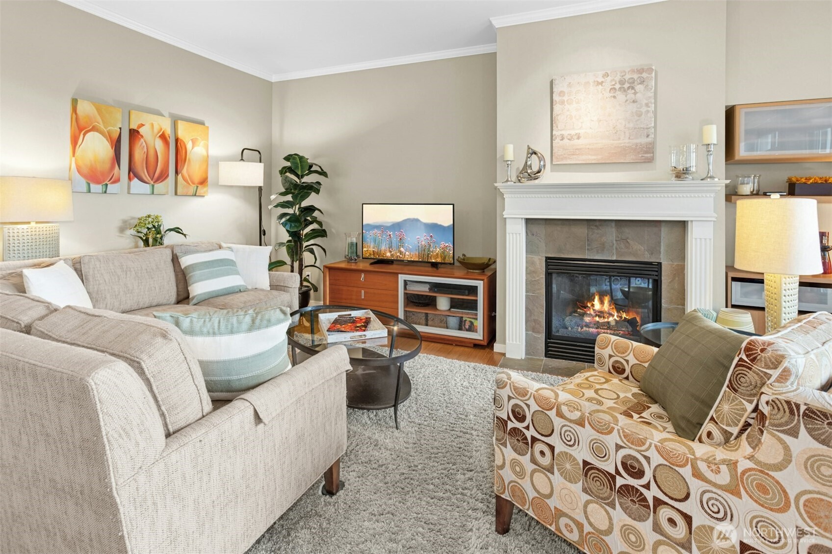 1950 Alaskan Way Unit: 128