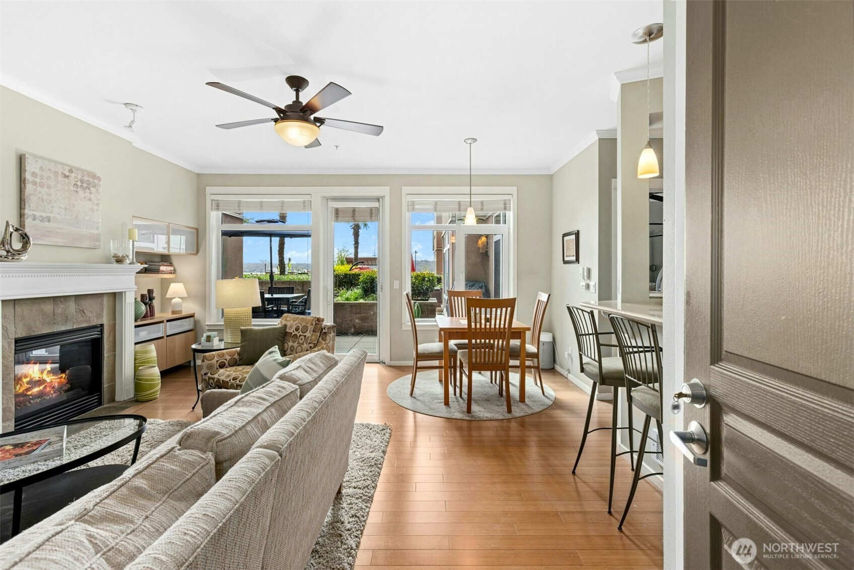 1950 Alaskan Way Unit: 128