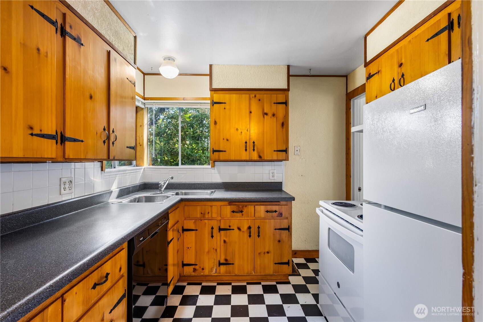 2701 NE 90th Street
