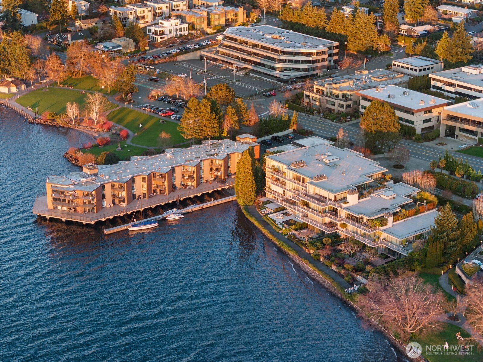 5505 Lake Washington Boulevard NE Unit: 1-E