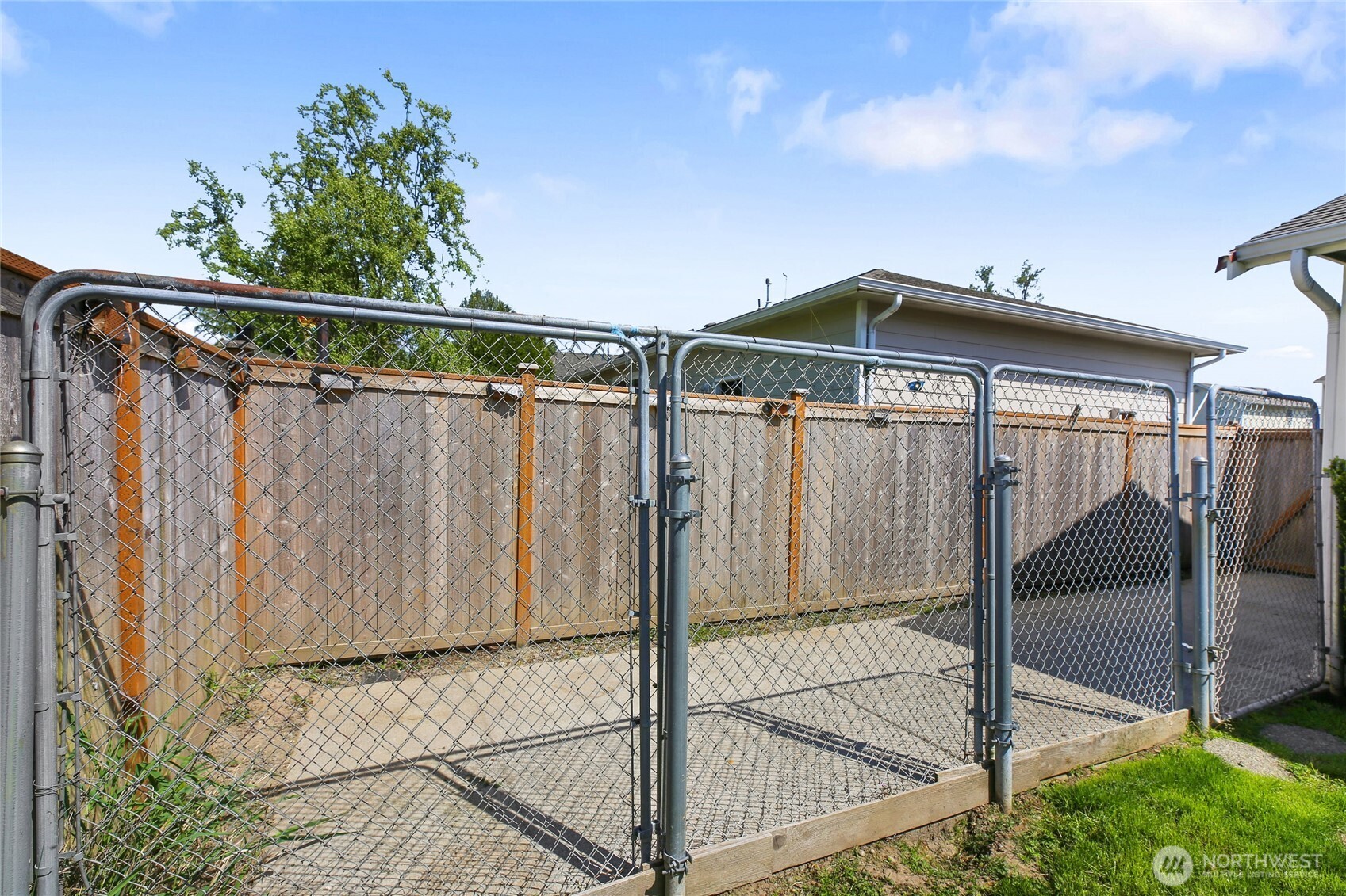 2511 N 30th Street