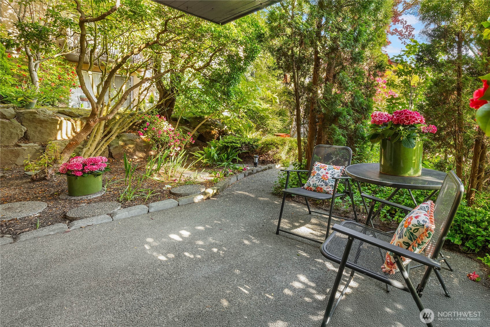 1425 S Puget Drive Unit: I 2