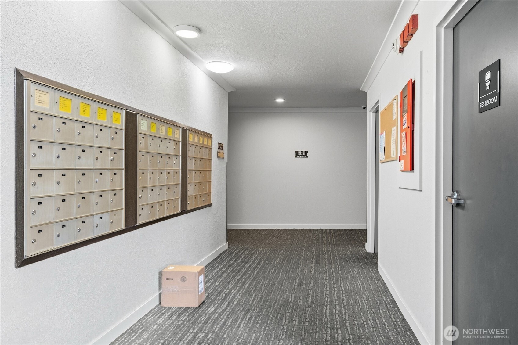 11300 1st Avenue NE Unit: 322