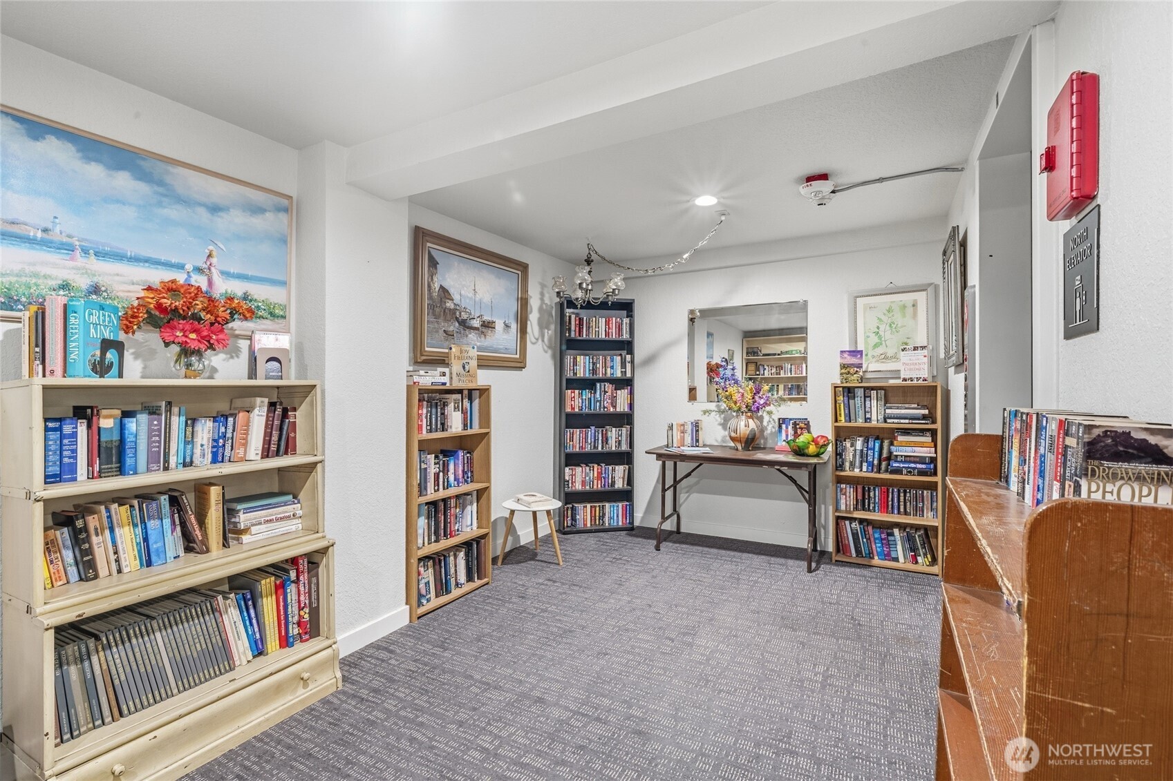 11300 1st Avenue NE Unit: 322