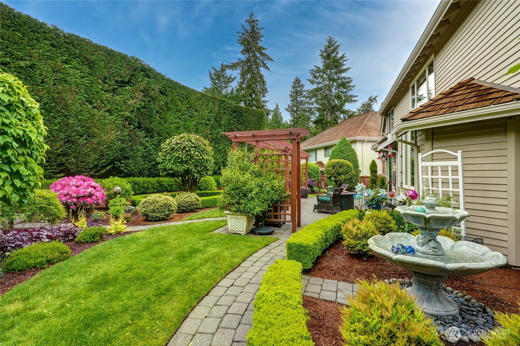 22519 SE 46th Place