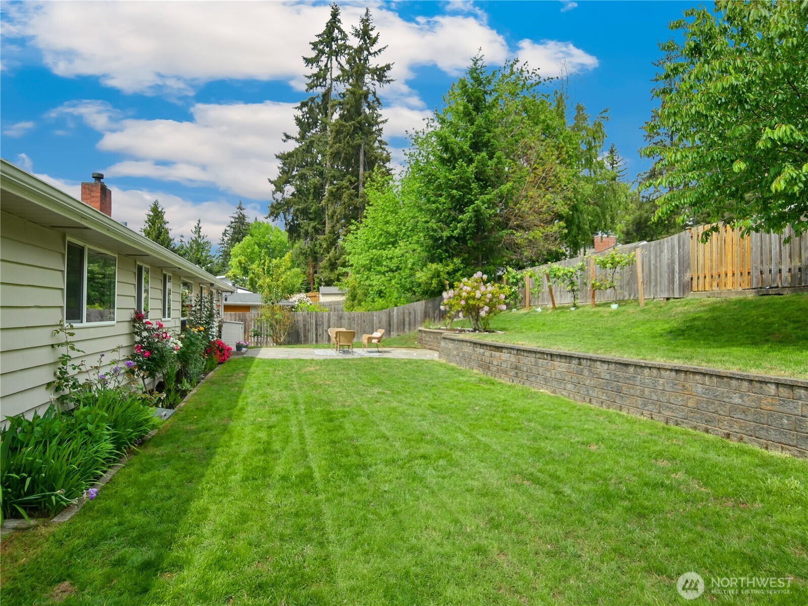944 165th Avenue SE