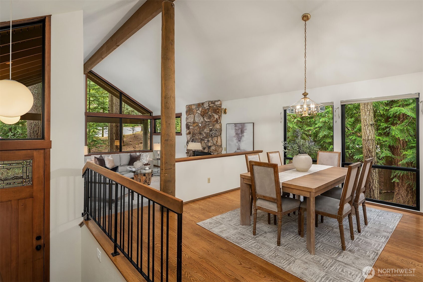 12833 NE 35th Place