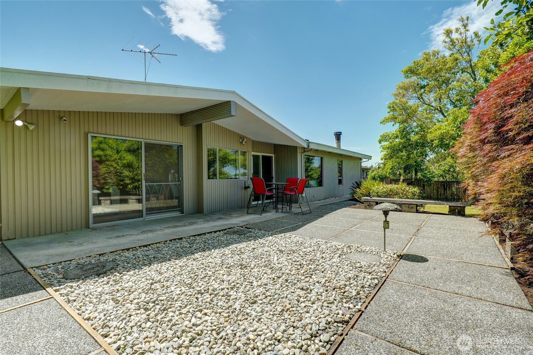 8210 SE 36th Street