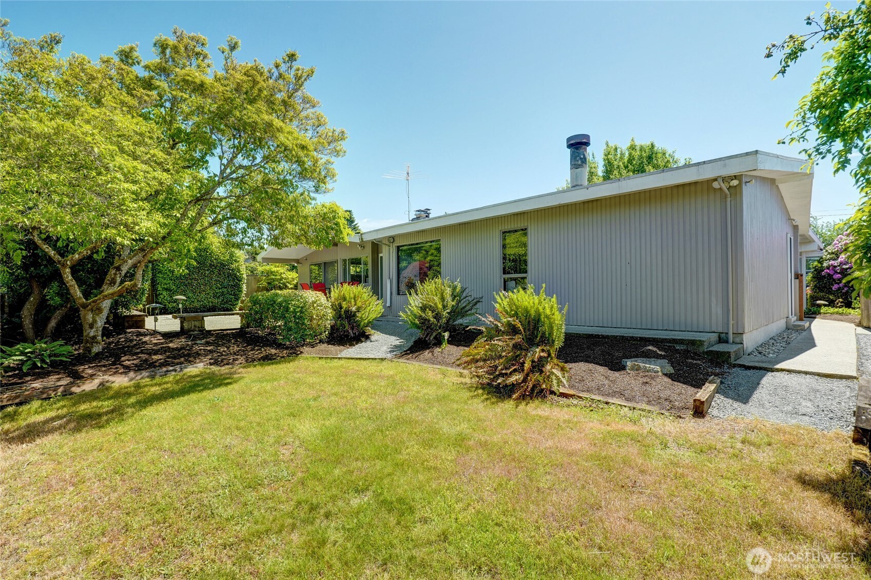 8210 SE 36th Street
