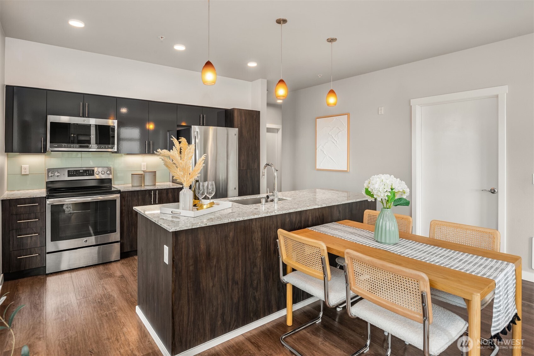 1085 103rd Avenue NE Unit: 328