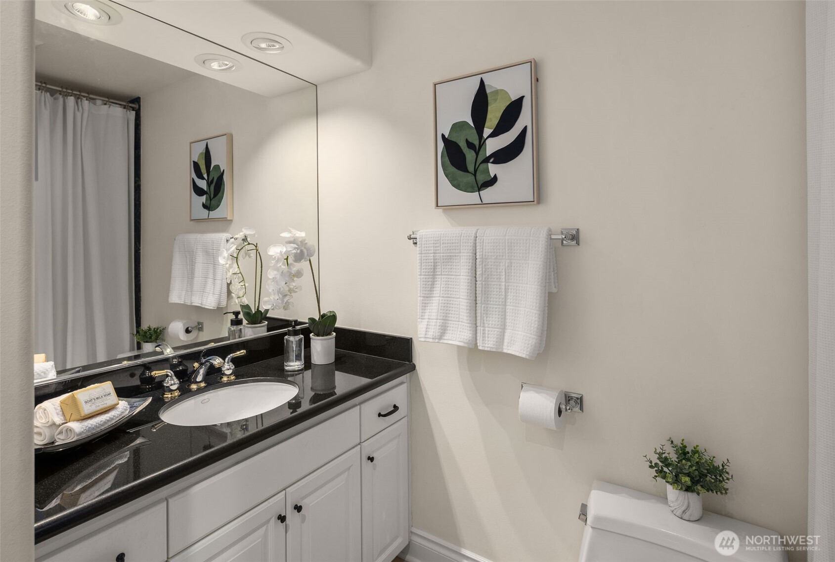 1737 Harbor Avenue SW Unit: 405-S