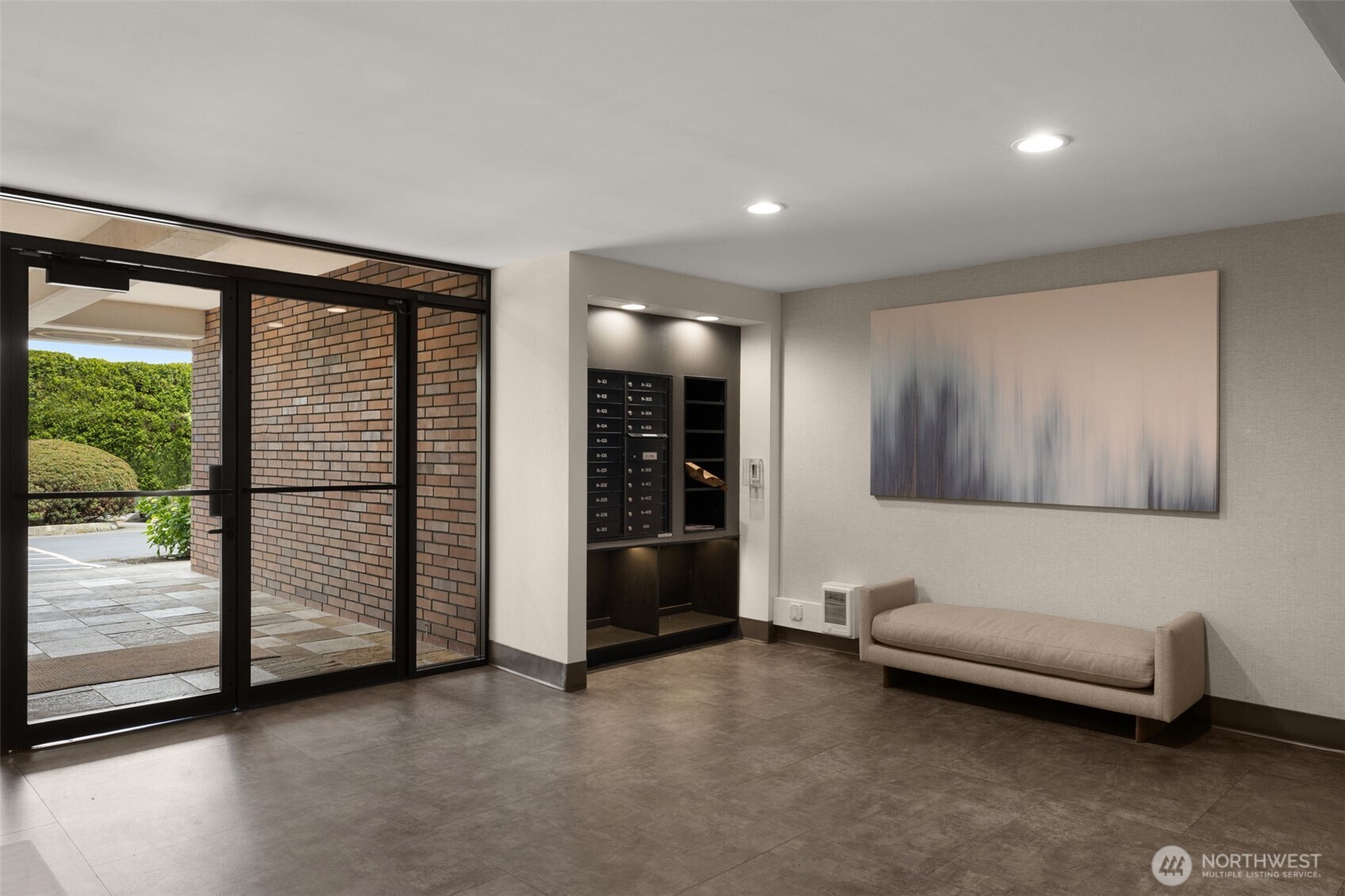 1737 Harbor Avenue SW Unit: 405-S
