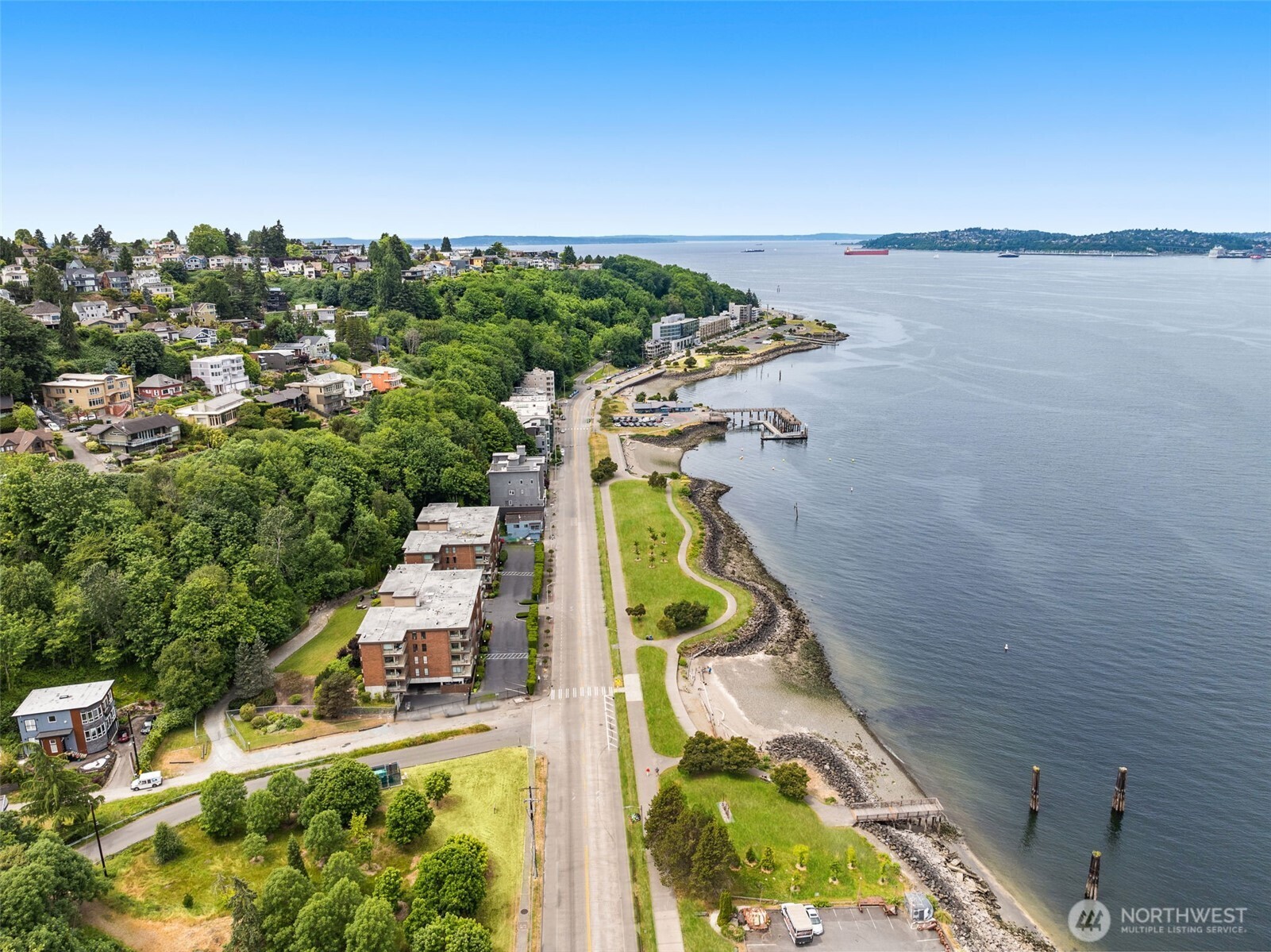 1737 Harbor Avenue SW Unit: 405-S