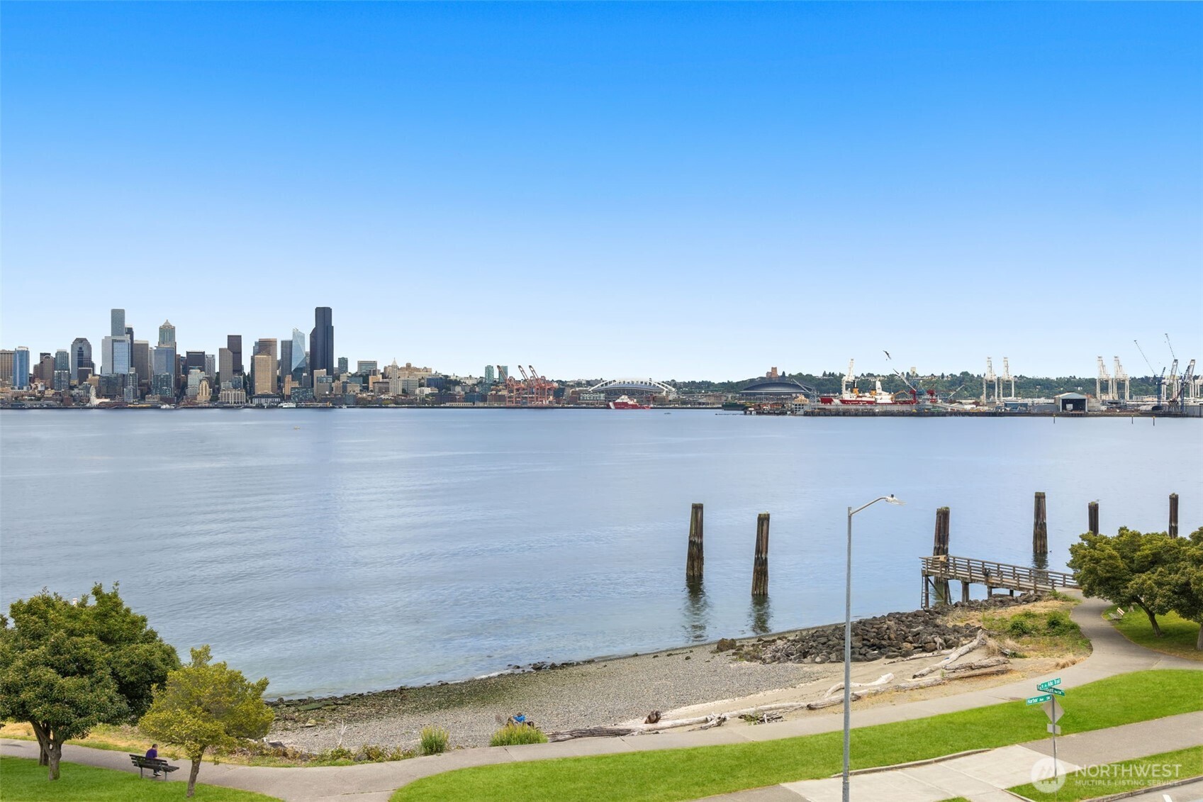 1737 Harbor Avenue SW Unit: 405-S