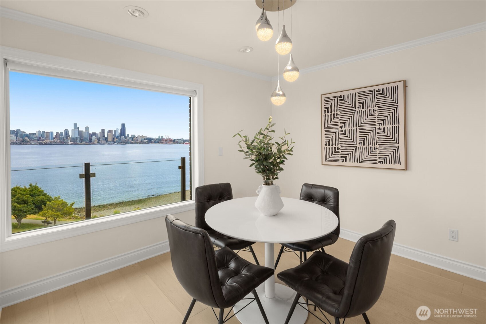 1737 Harbor Avenue SW Unit: 405-S