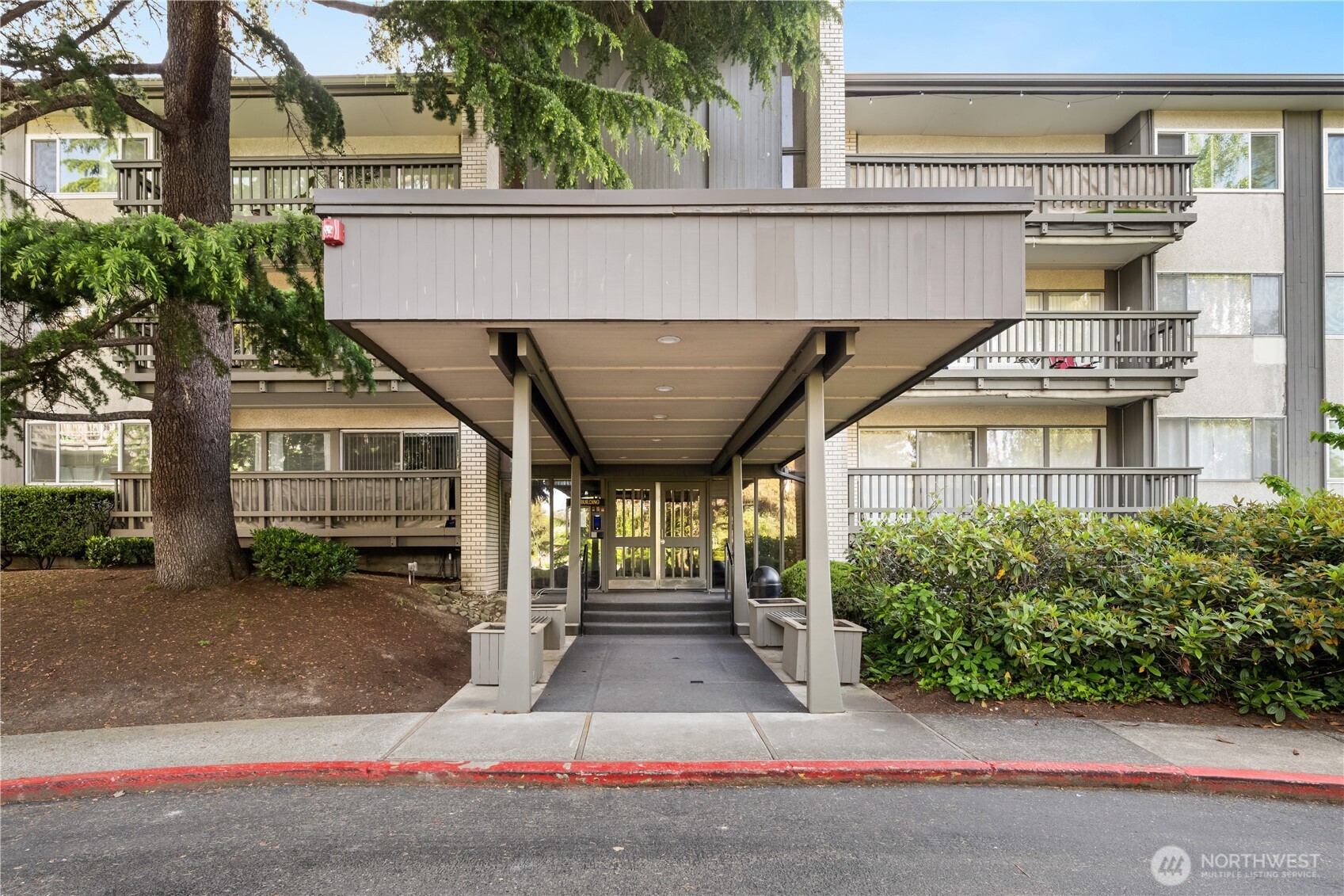 2500 81st Avenue SE Unit: 351
