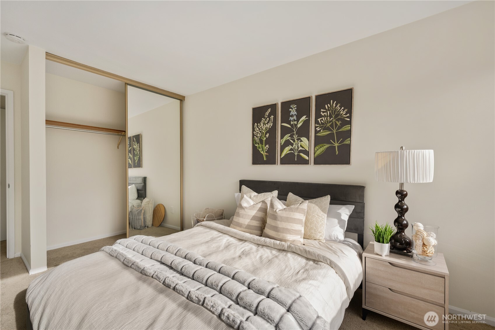 2500 81st Avenue SE Unit: 351