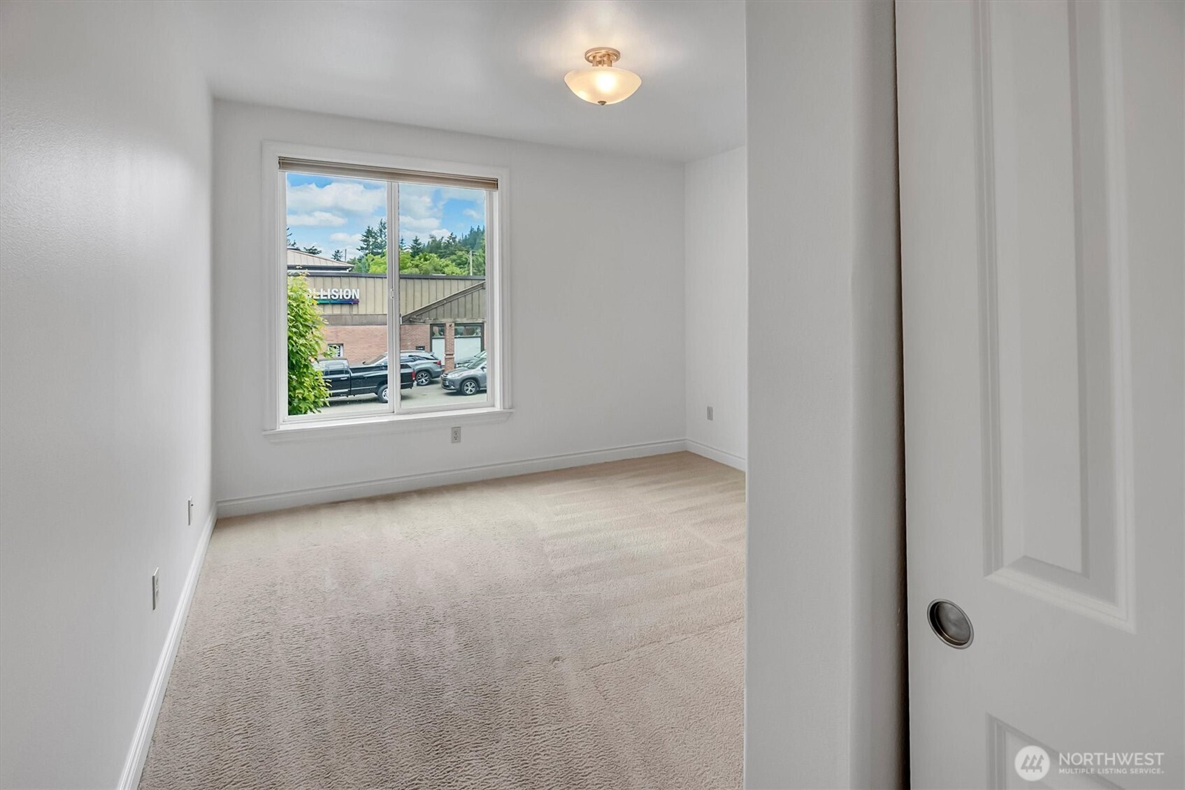 275 E Sunset Way Unit: 1A