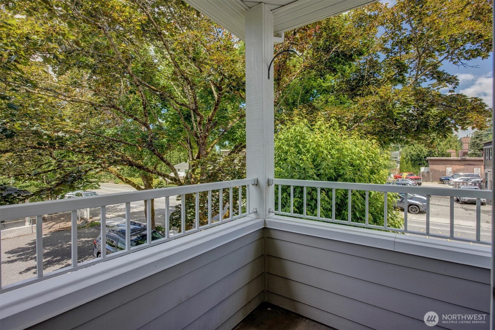 275 E Sunset Way Unit: 1A